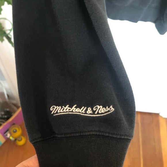 Raptors vintage crewneck - Picture 2 of 4